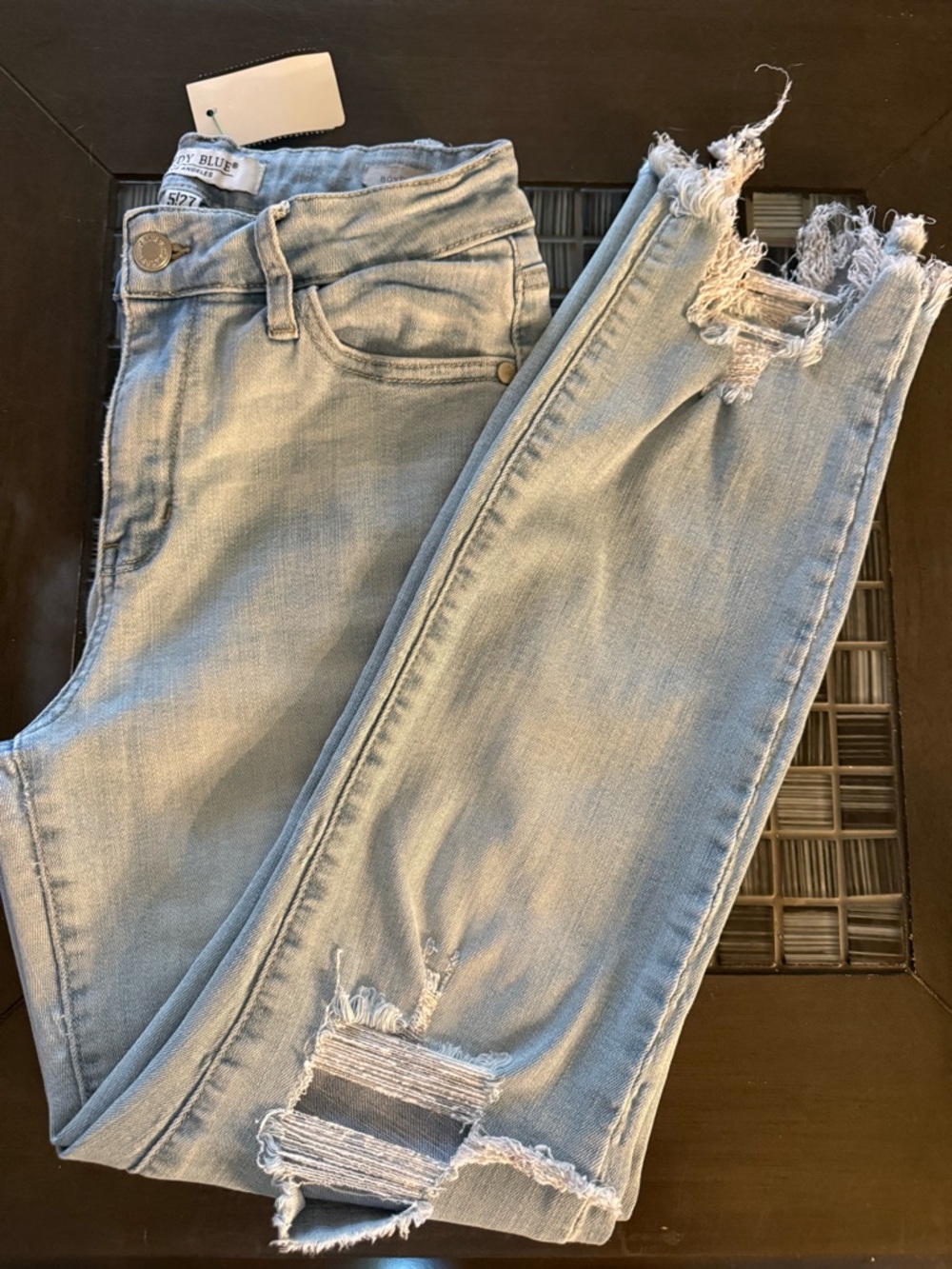 JUDY BLUE Boyfriend Fit Ripped Distressed Jeans. Size 5/27